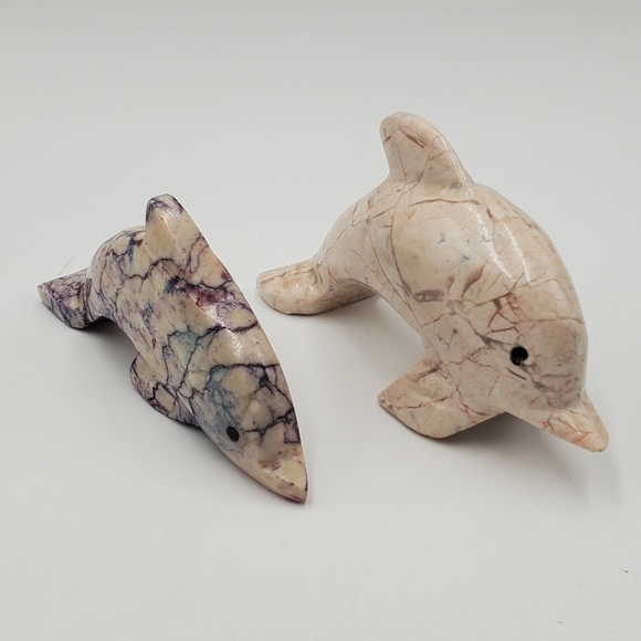 Photo inspiration: Visual Reference: Unbranded Accents Marble Onyx Dolphin Figurine Coastal Beachy Nautical Decor